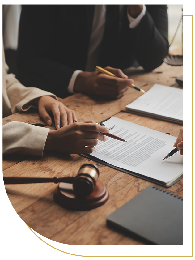 lawyer-consultation-concept